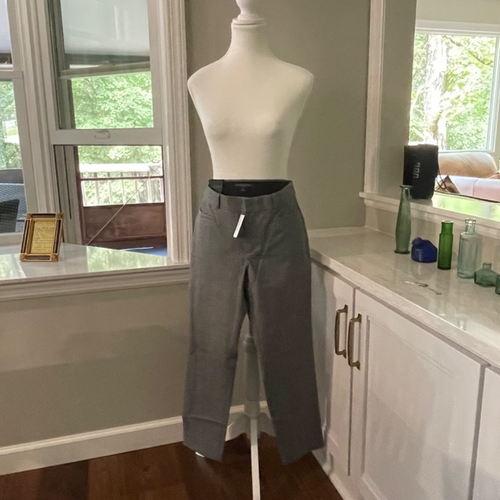 NWT Banana Republic Gray/Black Sloan Petite Size 4 Washable Bi-Stretch Pants